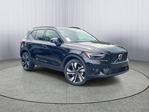 2026 Volvo XC40 Plus