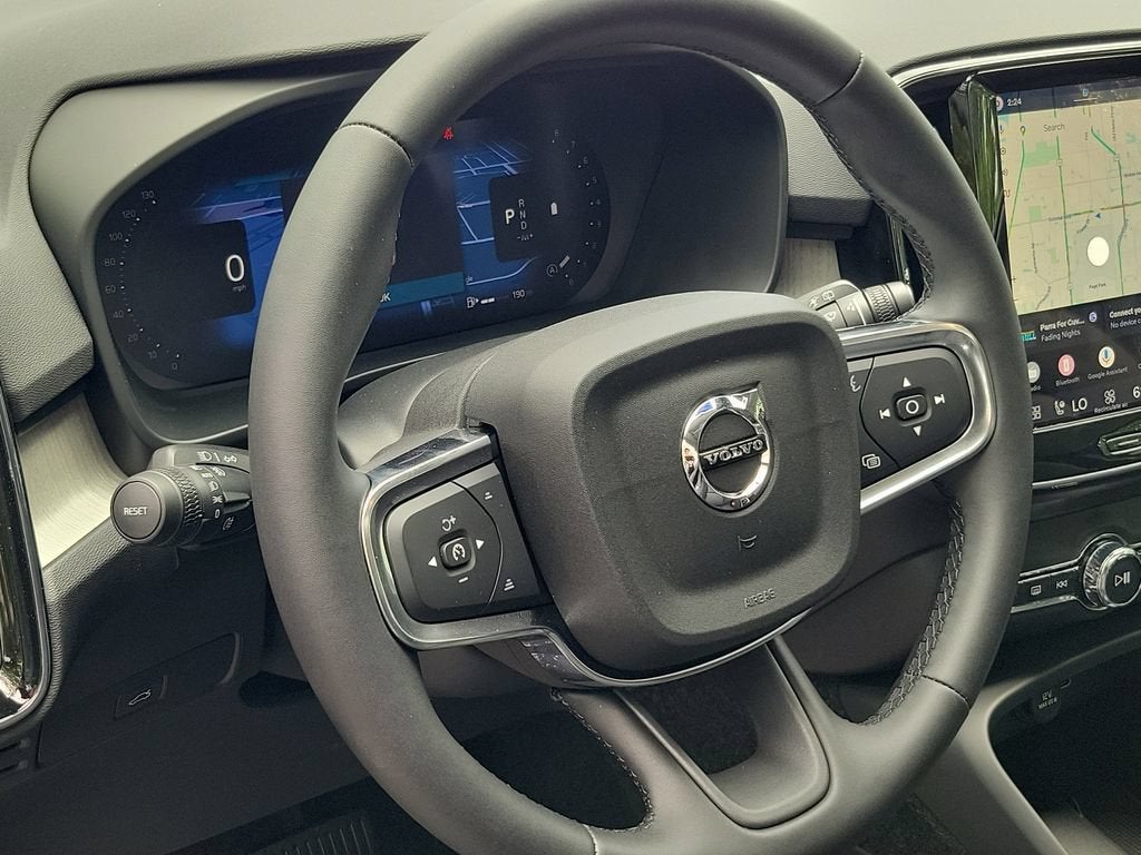2026 Volvo XC40 Plus