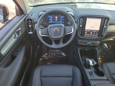 2026 Volvo XC40 Core