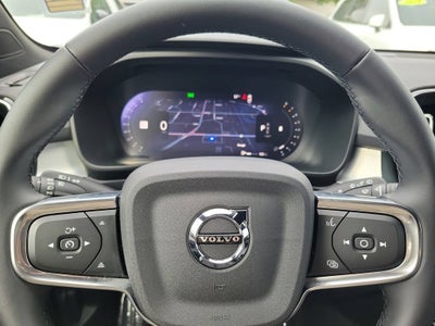 2026 Volvo XC40 Core