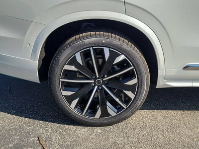 2026 Volvo XC90 Plus