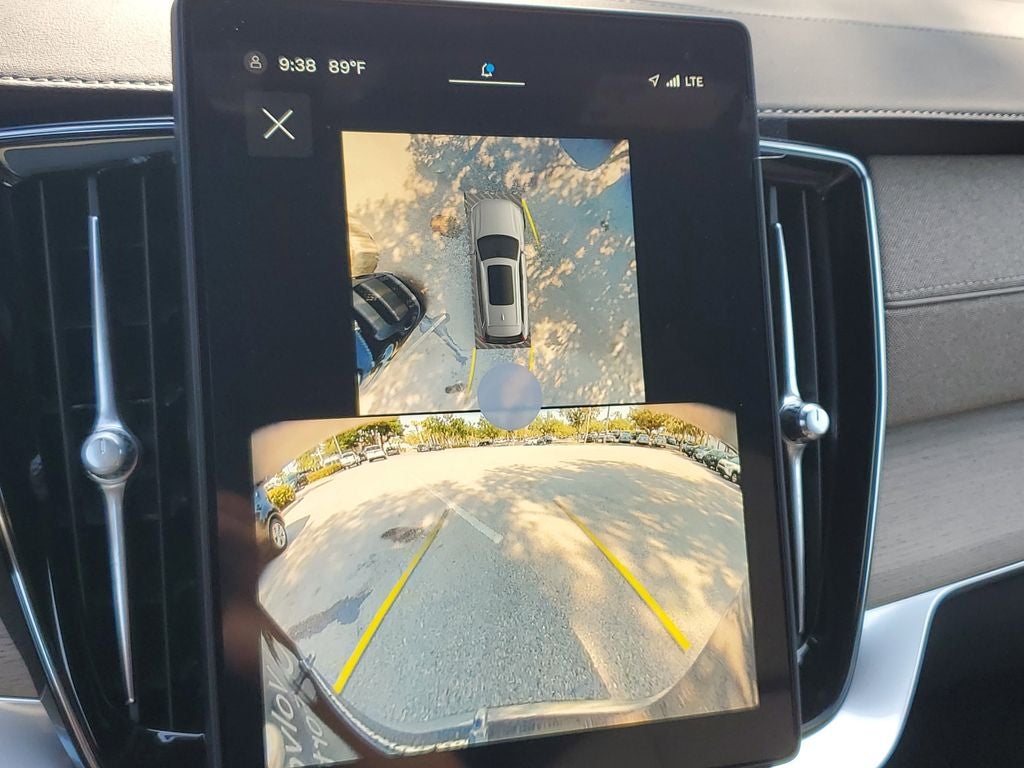 2025 Volvo XC90 Plus