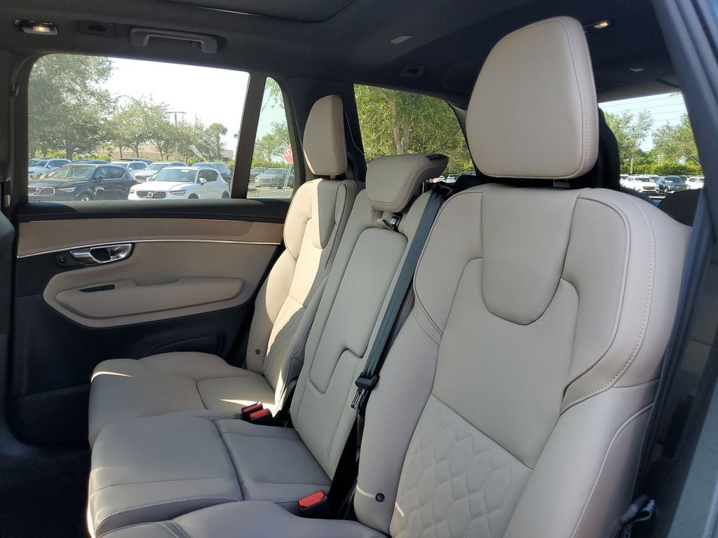 2025 Volvo XC90 Plus