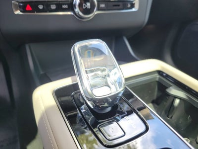 2026 Volvo XC90 Plus