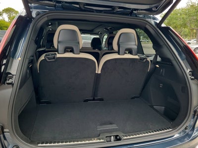 2026 Volvo XC90 Core