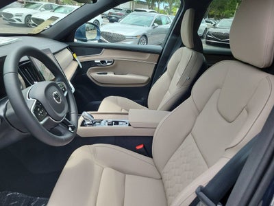 2026 Volvo XC90 Core