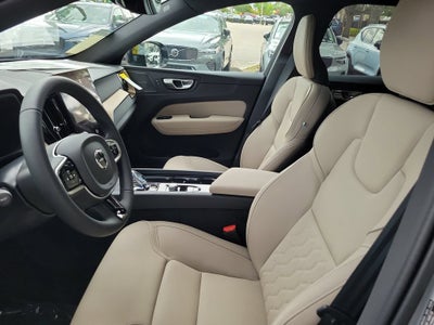 2026 Volvo XC60 Plus
