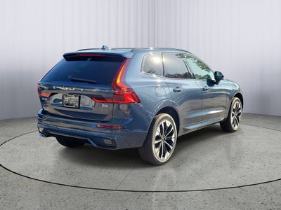 2026 Volvo XC60 Plus