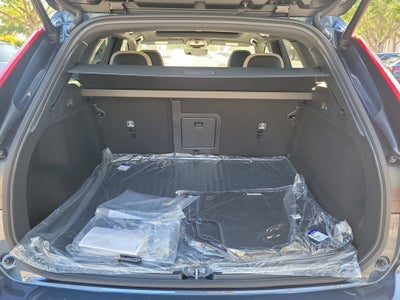 2026 Volvo XC60 Plus
