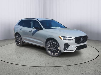2026 Volvo XC60 Plus