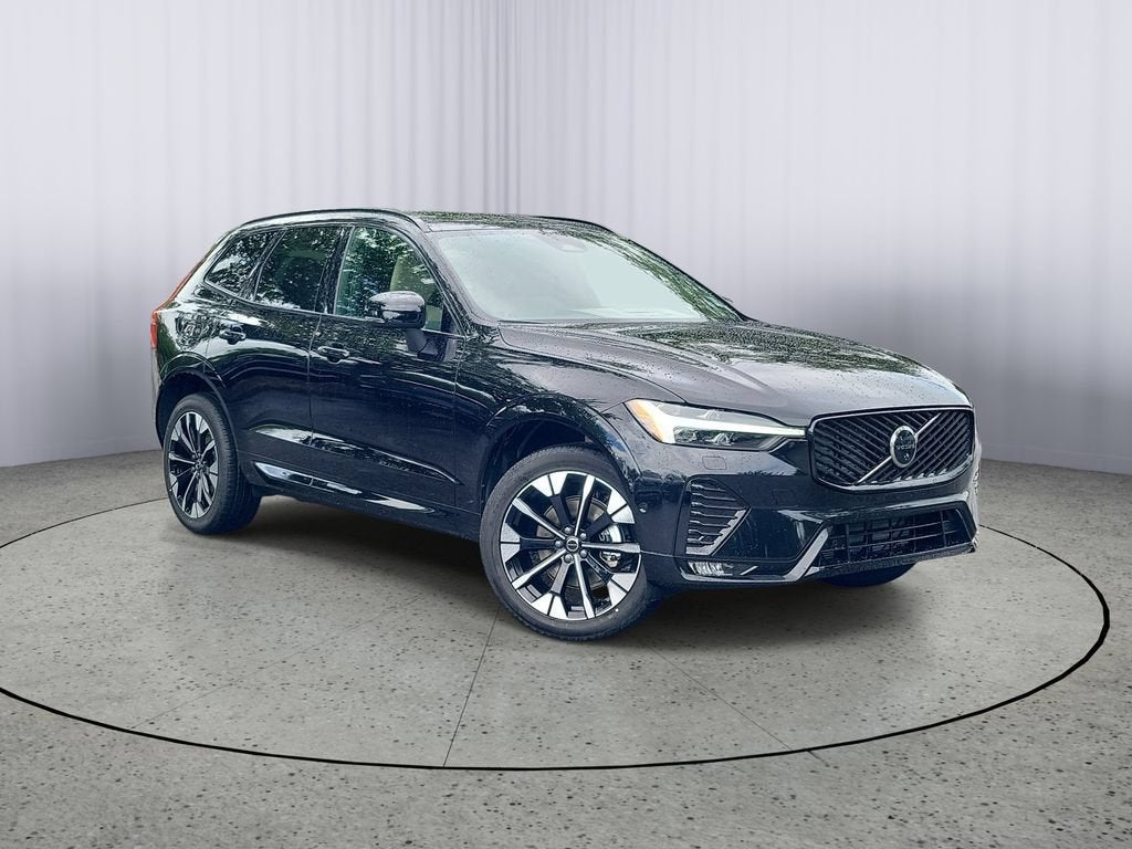 2026 Volvo XC60 Plus
