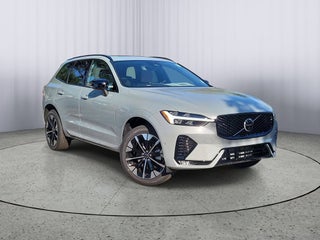 2026 Volvo XC60 Plus