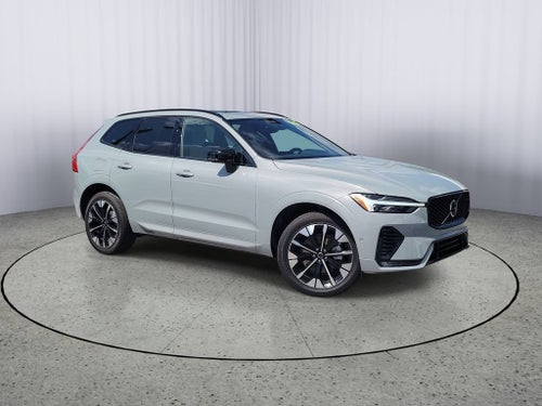 2026 Volvo XC60 Plus