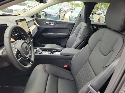 2026 Volvo XC60 Core