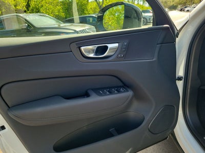 2026 Volvo XC60 Core