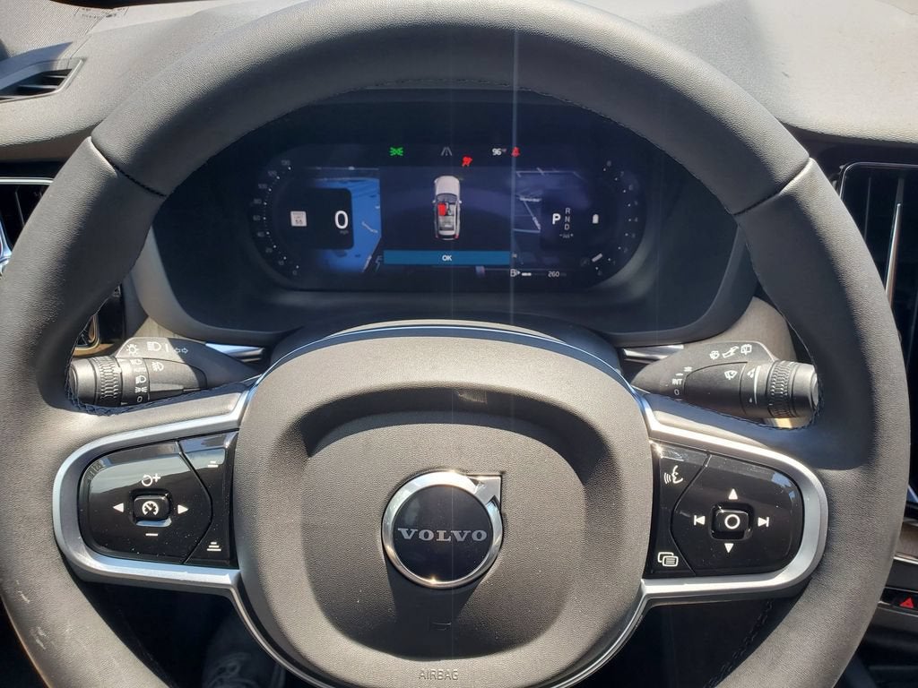 2026 Volvo XC60 Core