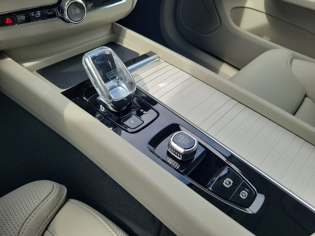 2026 Volvo XC60 Ultra