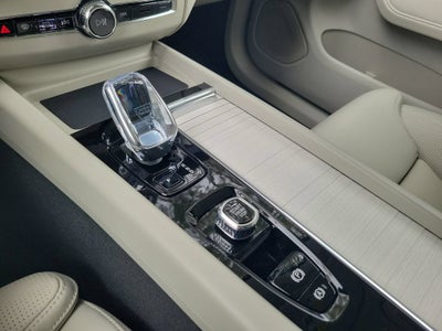 2026 Volvo XC60 Ultra