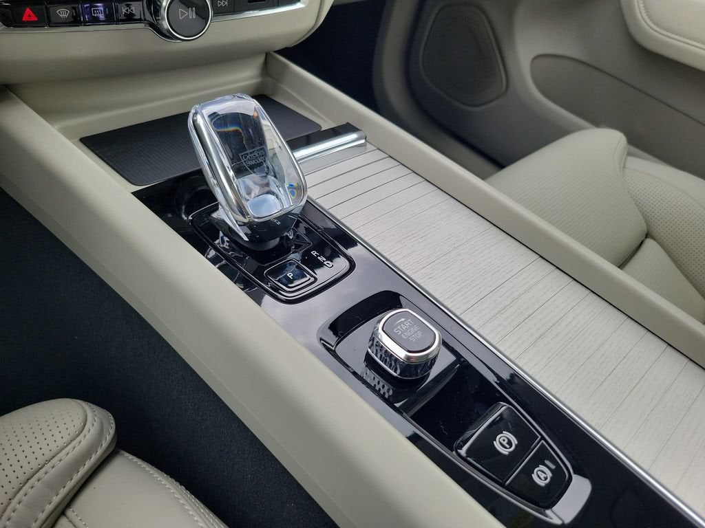 2026 Volvo XC60 Ultra