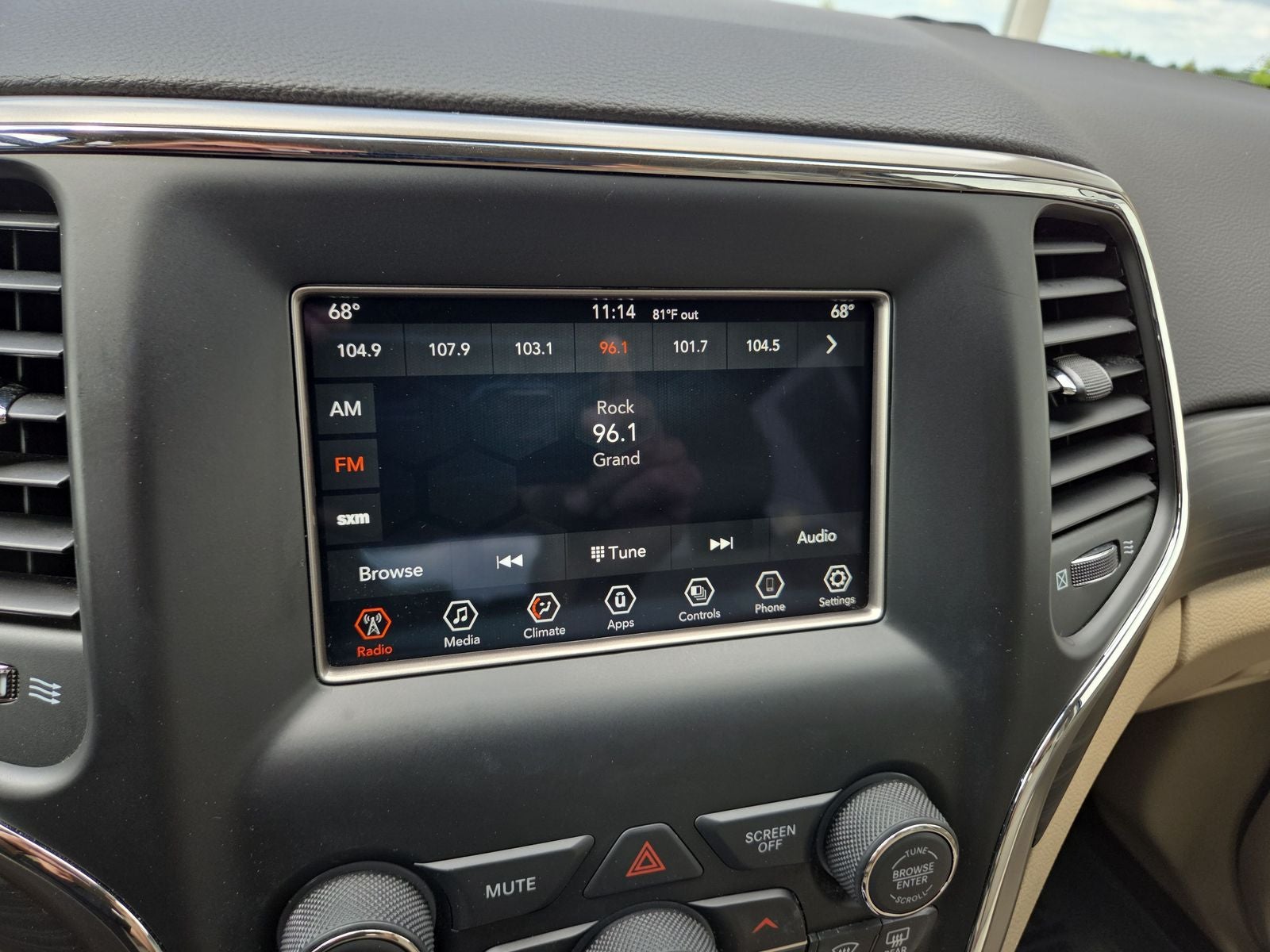 2021 Jeep Grand Cherokee Laredo E