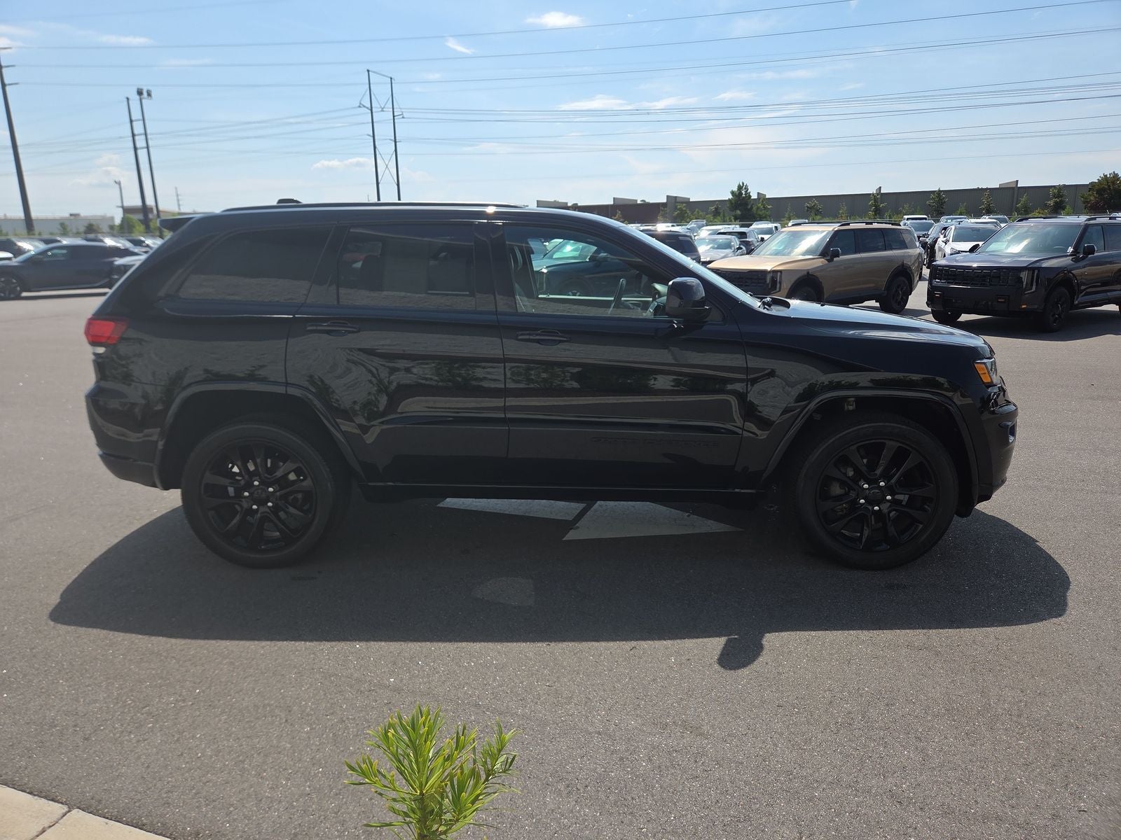 2019 Jeep Grand Cherokee Altitude