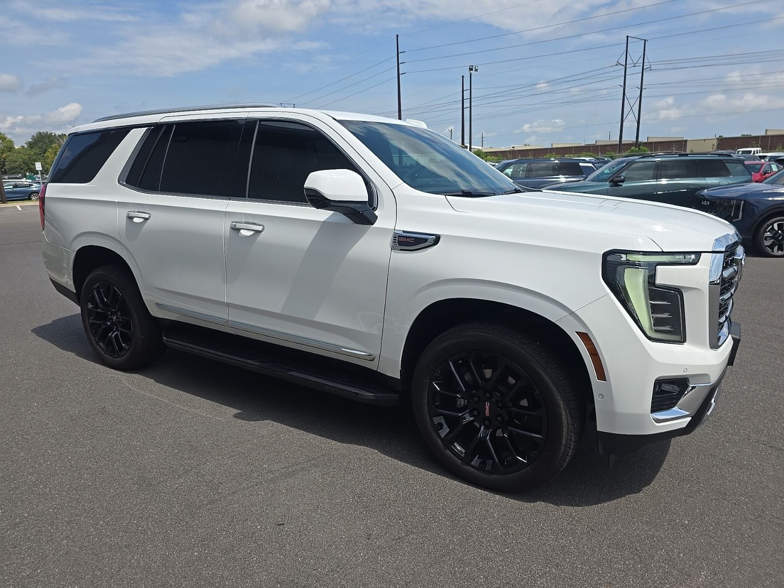 2025 GMC Yukon Elevation