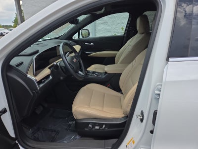 2024 Cadillac XT4 Premium Luxury