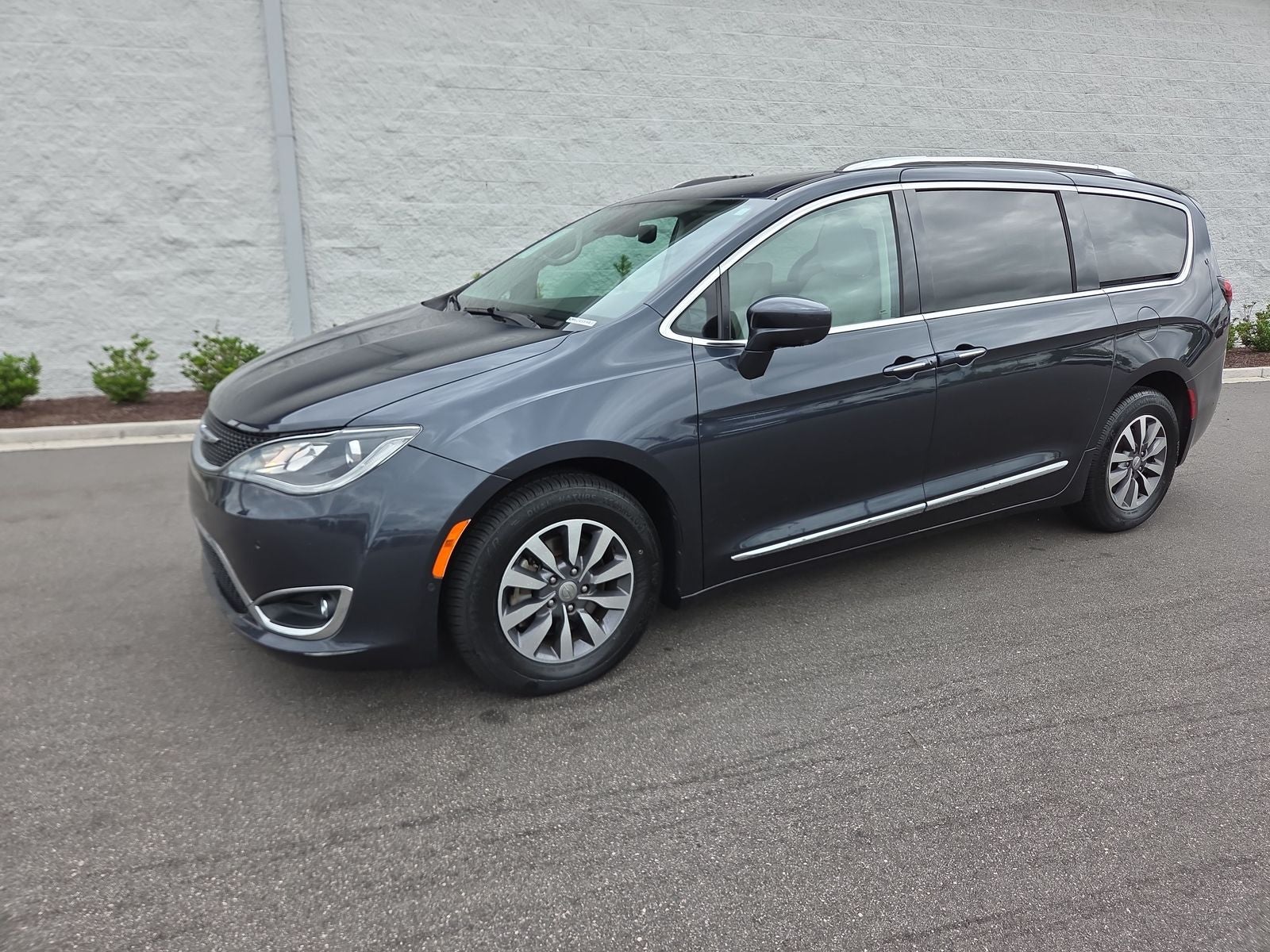 2020 Chrysler Pacifica Touring L Plus