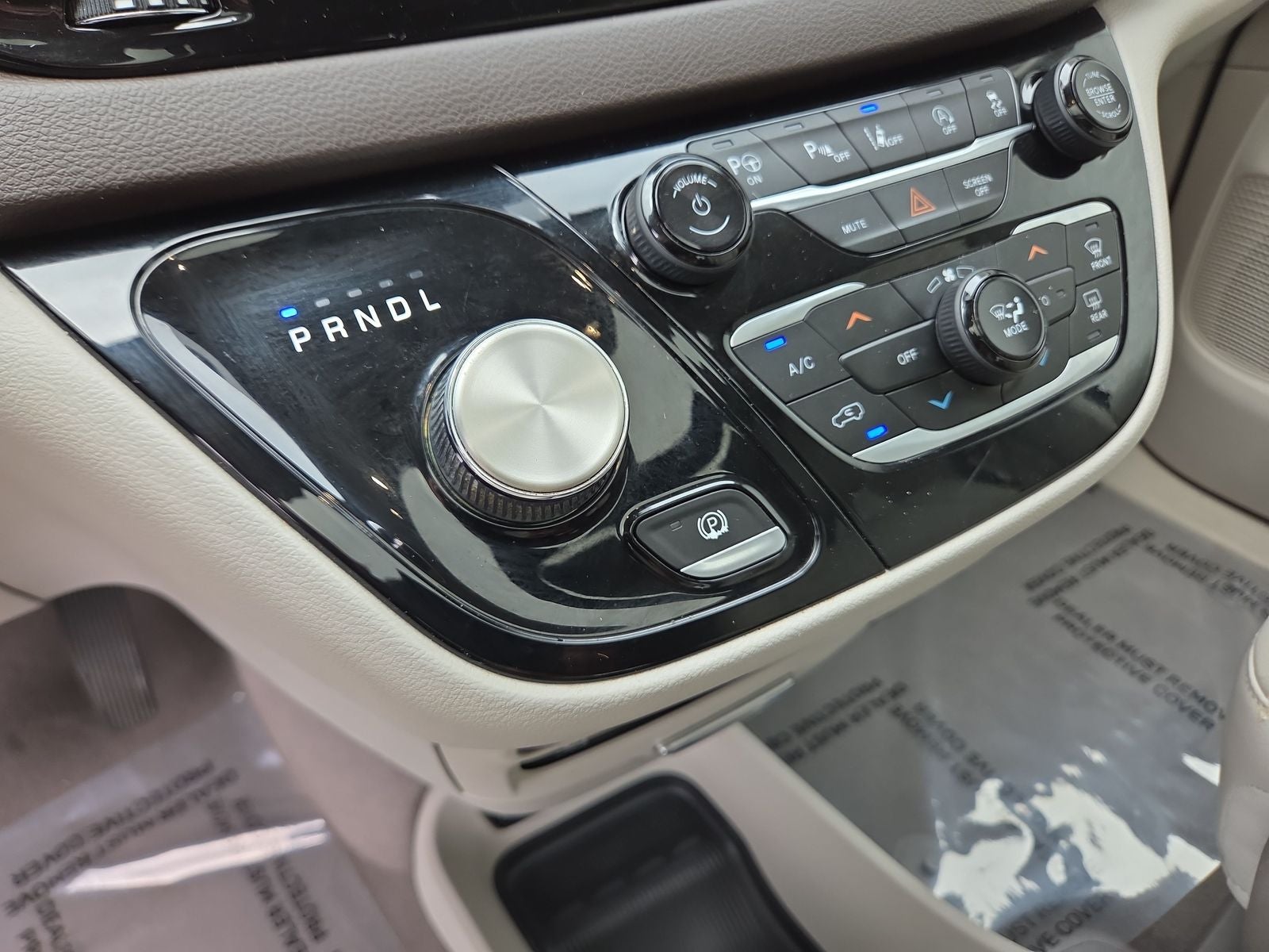 2020 Chrysler Pacifica Touring L Plus