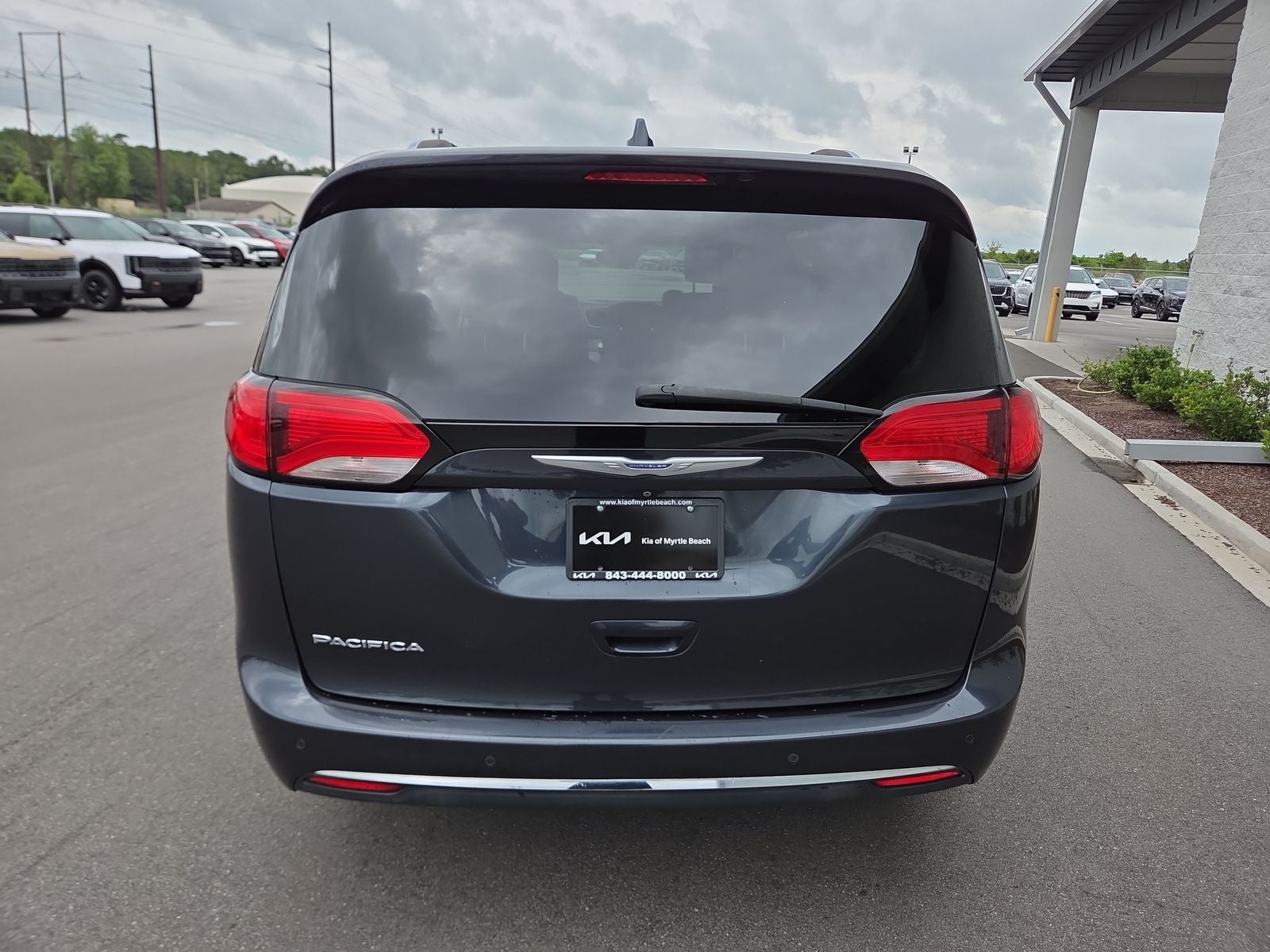 2020 Chrysler Pacifica Touring L Plus