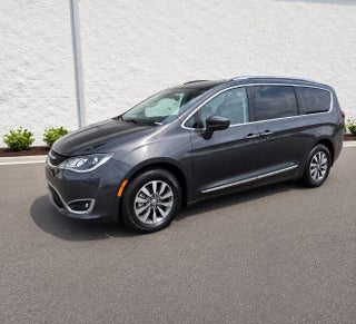 2020 Chrysler Pacifica Touring L Plus