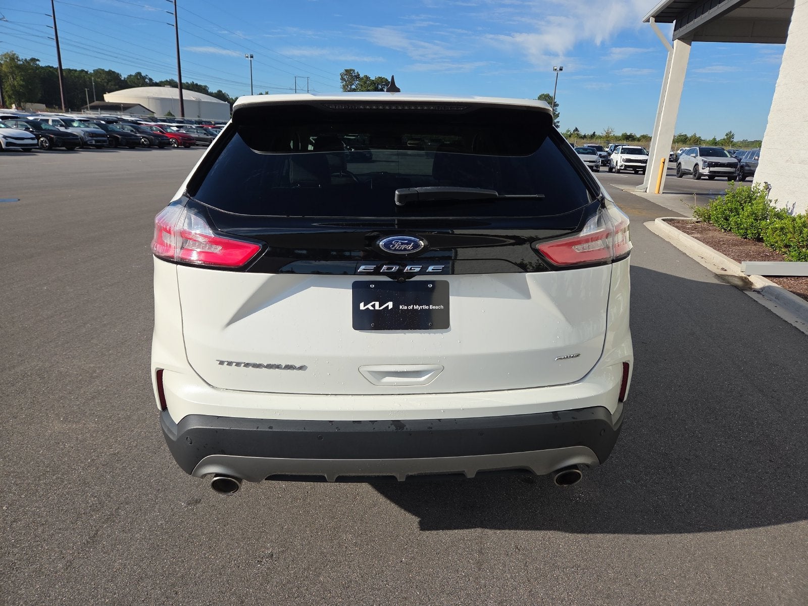 2024 Ford Edge Titanium