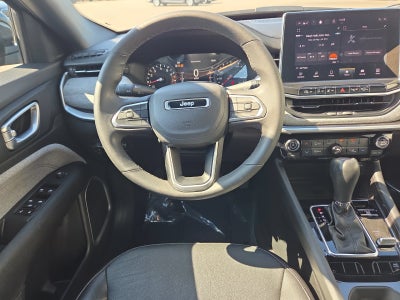 2023 Jeep Compass Latitude Lux