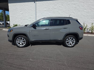 2023 Jeep Compass Latitude Lux