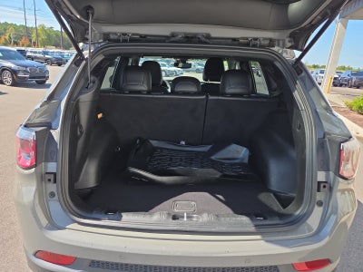 2023 Jeep Compass Latitude Lux