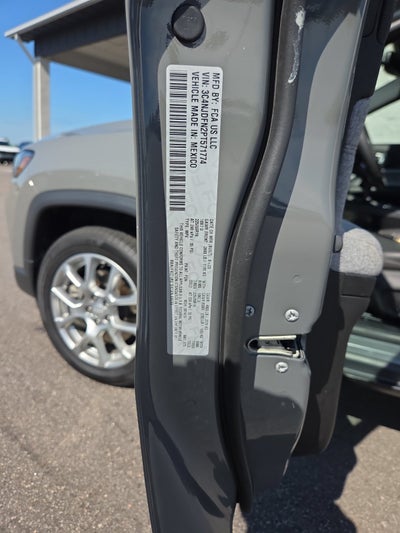 2023 Jeep Compass Latitude Lux
