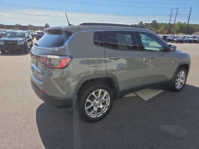 2023 Jeep Compass Latitude Lux