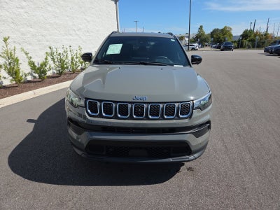 2023 Jeep Compass Latitude Lux