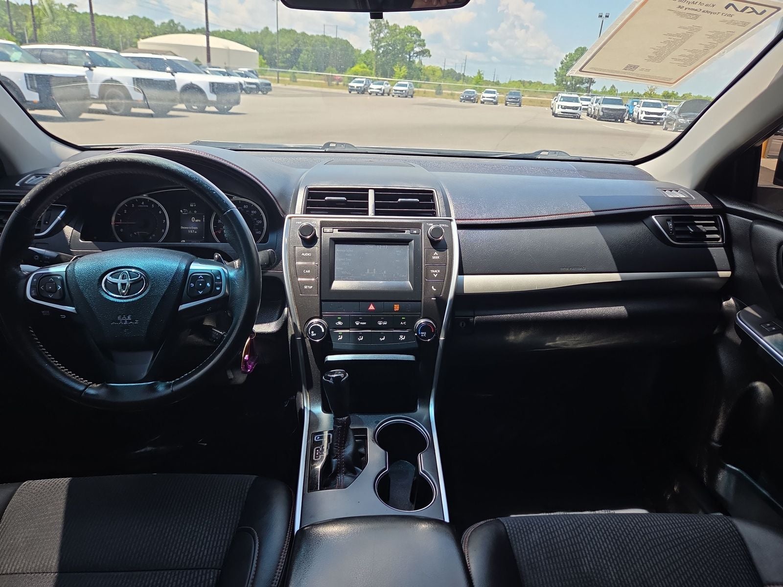 2017 Toyota Camry SE