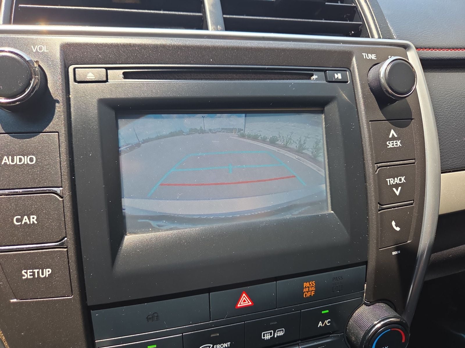 2017 Toyota Camry SE
