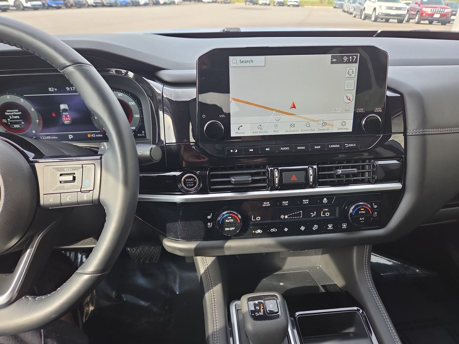 2024 Nissan Pathfinder Platinum