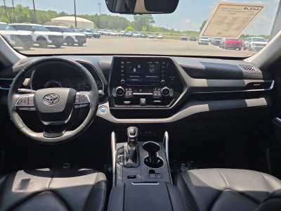 2020 Toyota Highlander Hybrid XLE