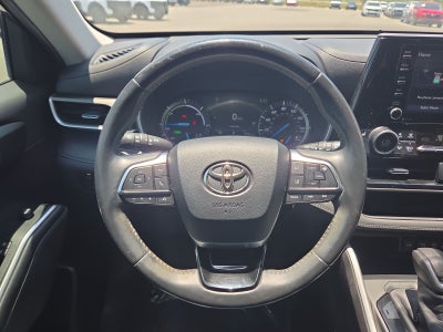 2020 Toyota Highlander Hybrid XLE