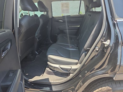 2020 Toyota Highlander Hybrid XLE