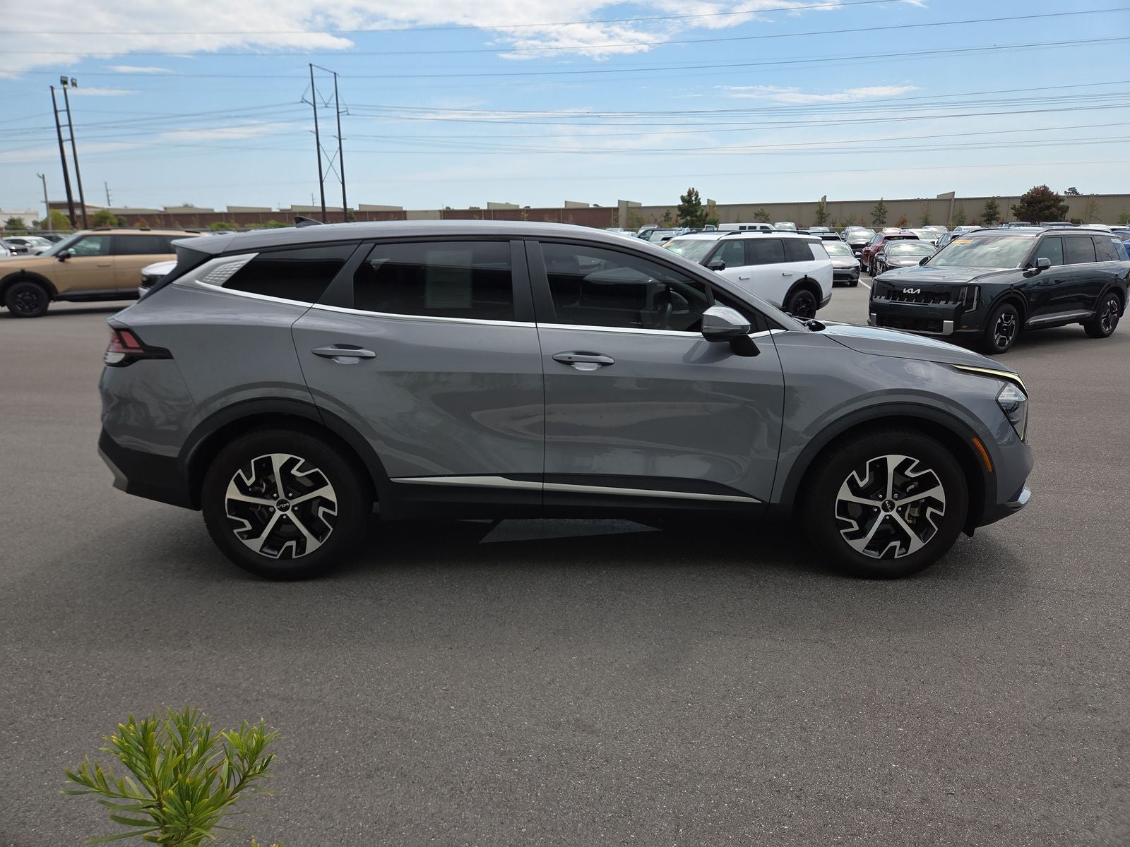 2023 Kia Sportage EX