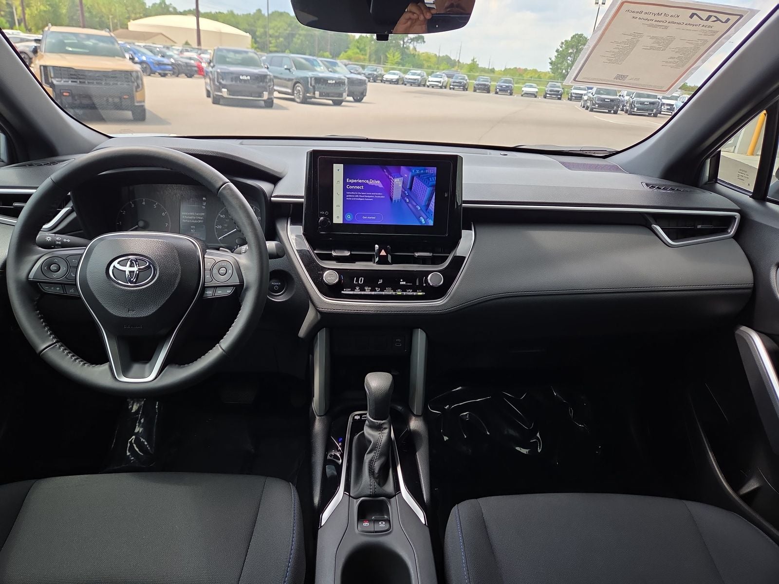 2024 Toyota Corolla Cross Hybrid SE