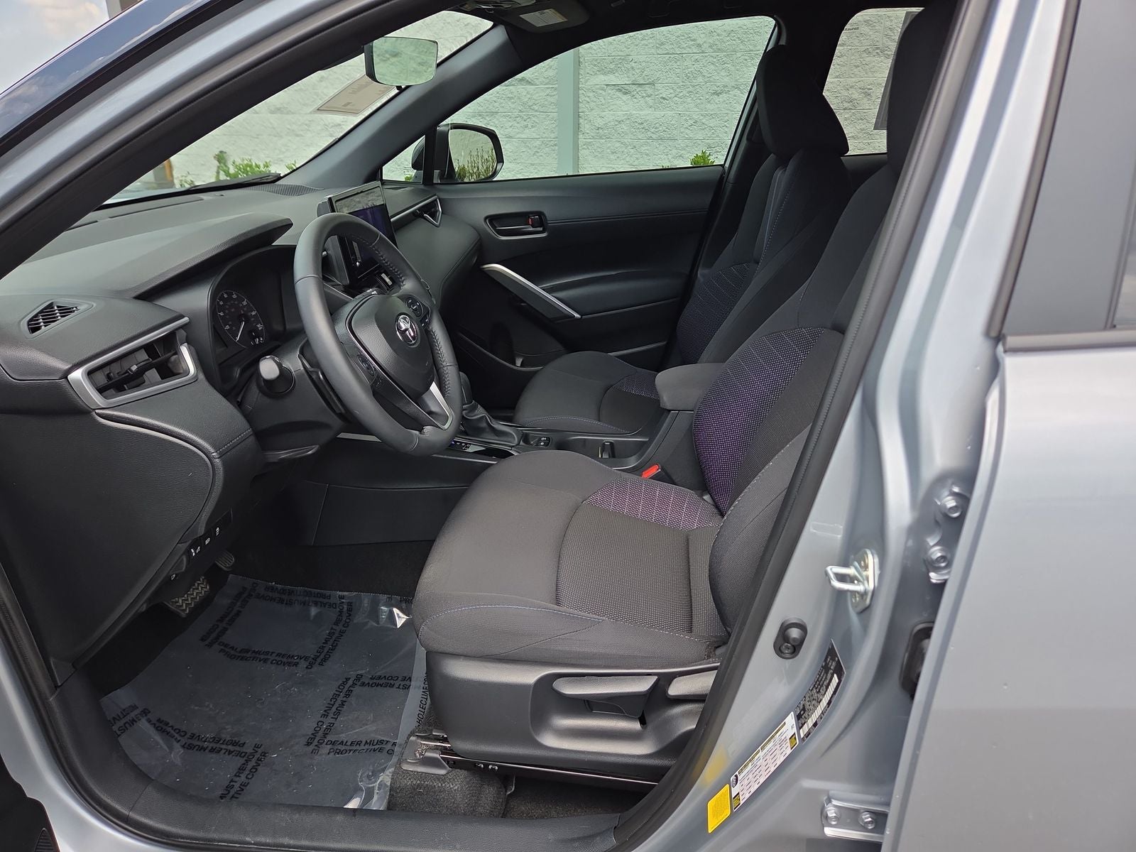 2024 Toyota Corolla Cross Hybrid SE