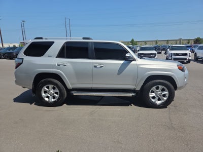 2020 Toyota 4Runner SR5