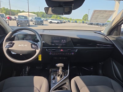 2023 Kia Niro LX