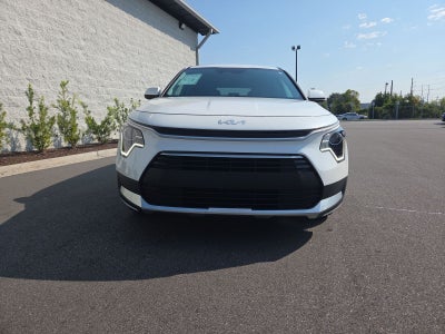 2023 Kia Niro LX